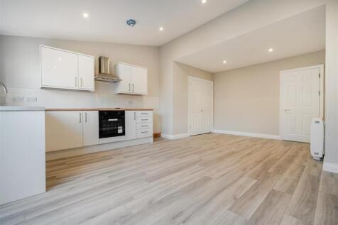 Ridgeway Lane, Whitchurch, Bristol photo 4