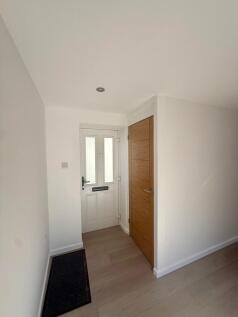 Barton Road, Thurston, Bury St. Edmunds photo 5