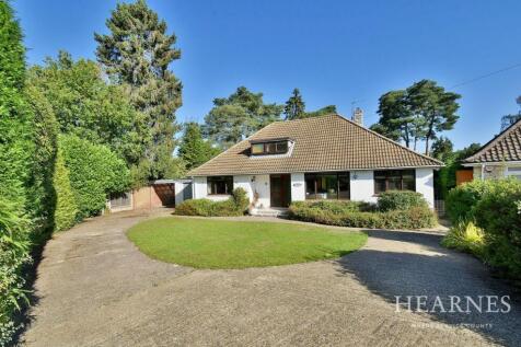 Ferndown, BH22 - property photo