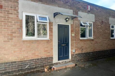 Outside pic 3.jpg
