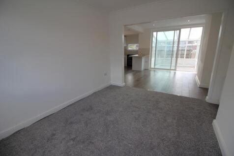 Crossfield Street, Bury, BL9 photo 3