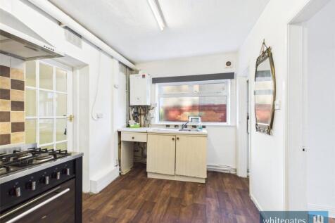 Sowden Road, Bradford, West Yorkshire, BD9 photo 4