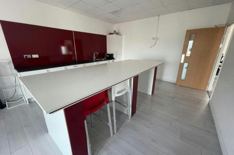 Office to rent Image 6