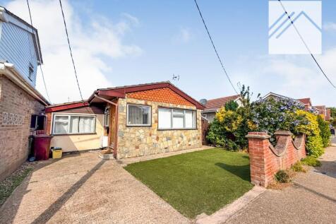 Canvey Island, SS8 - property photo