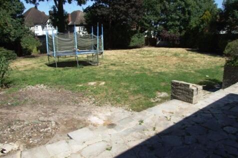 Princes Avenue photo 3