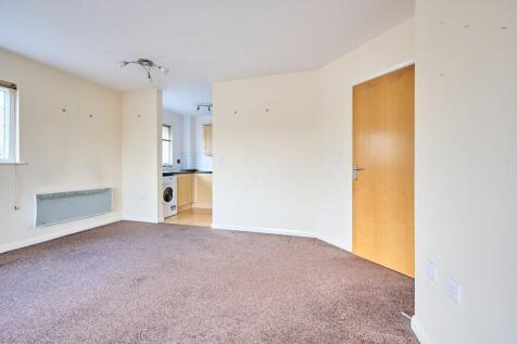 Skelton Court, Rugby photo 4