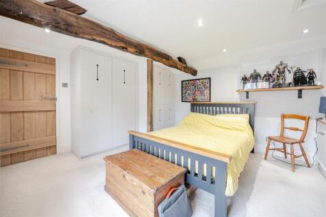 1a Cattle End, Silverstone