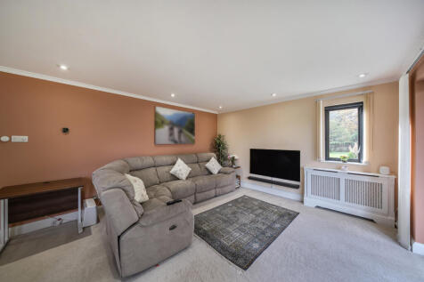 1374764-13-690b3f...