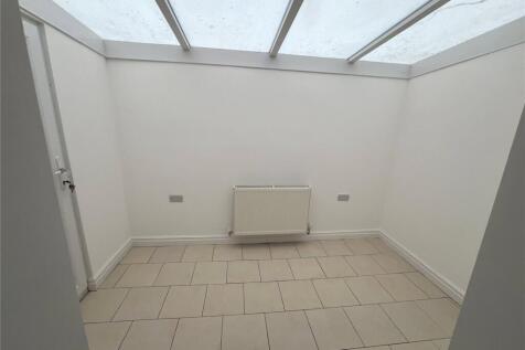 James Street, Llandudno, Conwy, LL30 photo 5