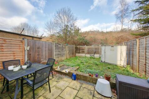 611b_kingston_road_gdn.jpg