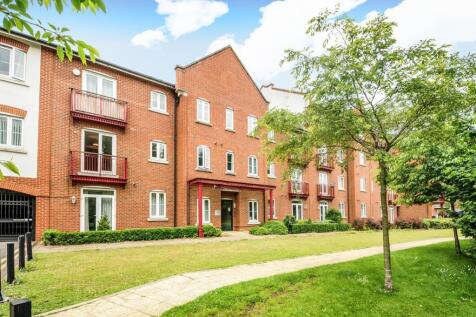 Aylesbury, HP21 - property photo