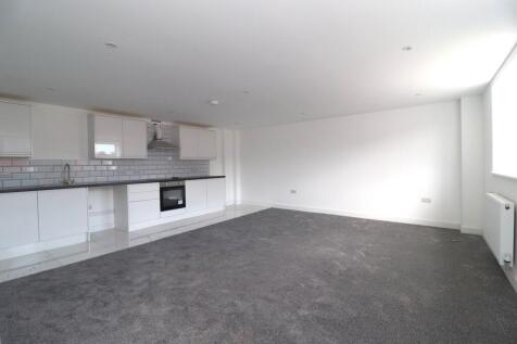 lounge kitchen 2
