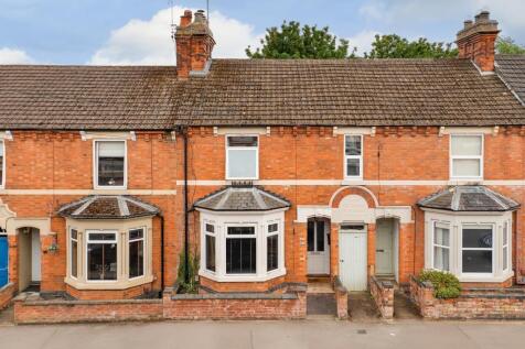 31 Hawthorn Road, Kettering-30.jpg