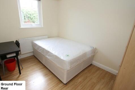 Mitchell Avenue, Coventry photo 3