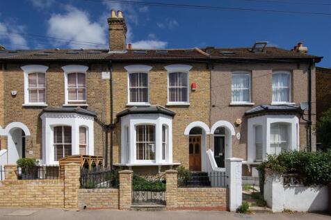 Barclay Road, E17