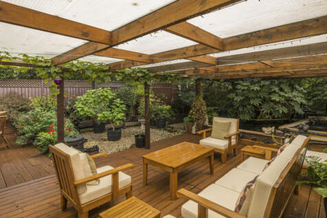 1355189-5-68c80ed...