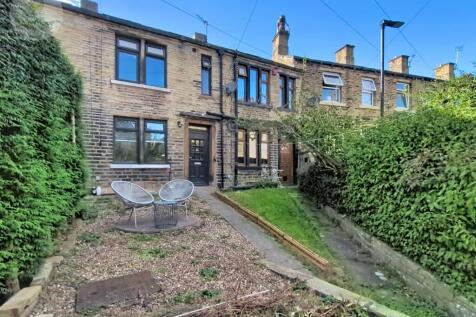 1-bed terraced on Empsall Row, Brighouse, West Yorkshire, HD6, £695/mo
