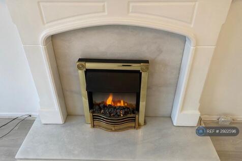 Rosehill Road, Swinton, Manchester, M27 photo 5