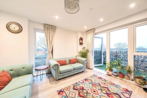Westmoreland Road, London, NW9 photo 3