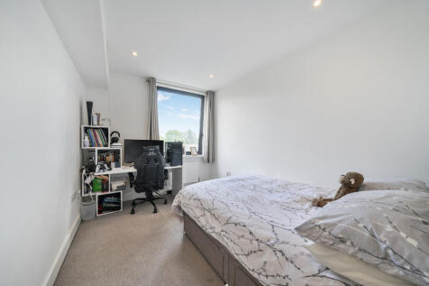 1342030-15-689e11...