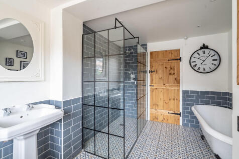 Downstairs Bathro...