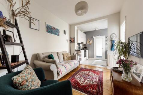 Higham Hill Road, E17