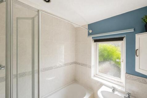 fishers road - bathroom.jpeg