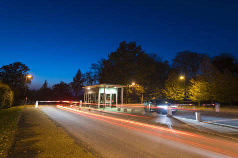 24/7 manned &amp; gated security. 24/7 manned &amp; gated security.