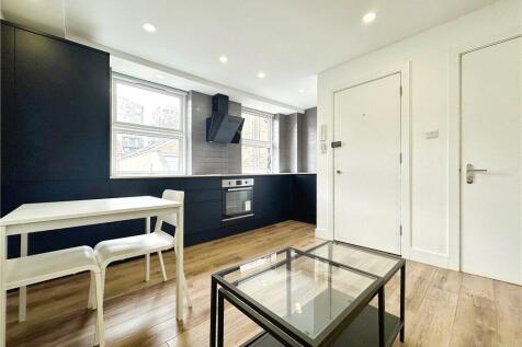 Reception/Kitchen