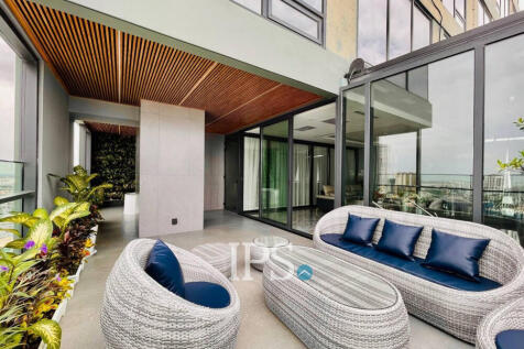 25th Floor Duplex 3 Bedroom Condo For Sale - The Penthouse Residence, Tonle Bassac, Phnom Penh