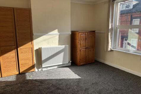 Compton View, Harehills, LS9 photo 3