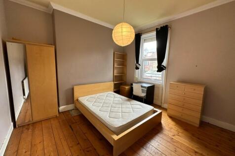 Larkspur Terrace, Newcastle Upon Tyne, NE2 photo 3