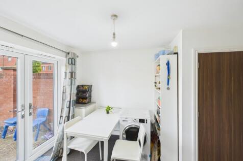 CAM04578G0-PR0026...