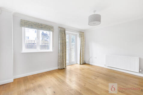 Nightingale Court, Hertford photo 4