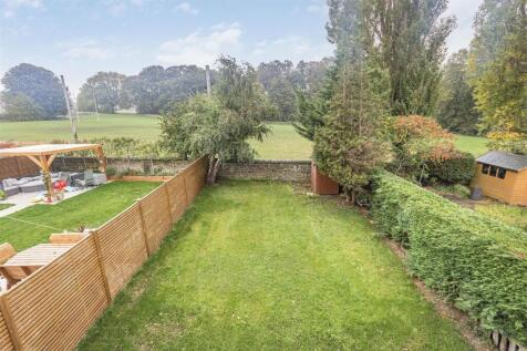 REAR GARDEN AND VIEW