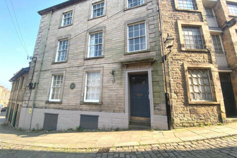 1a Castle Hill, Lancaster photo 2