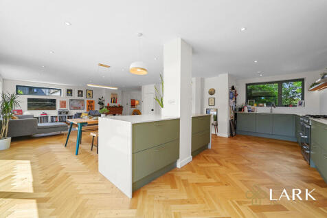 HT-LARK-Wayside-4