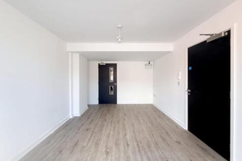 suite c, 60 Stamford New Road_office to let-3.jp