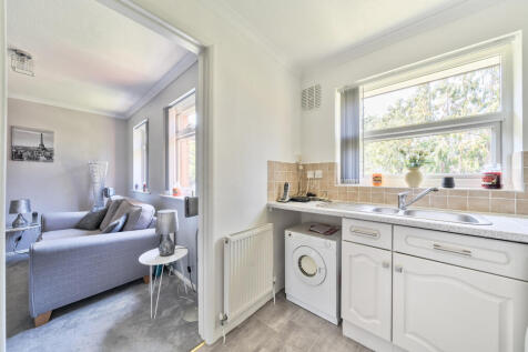 1336431-13-689b4b...