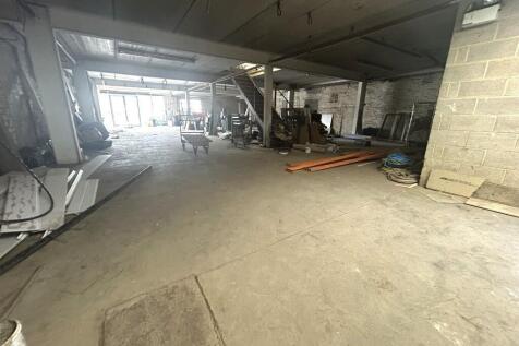 Warehouse to rent Image 5
