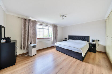 1315525-6-686bd96...