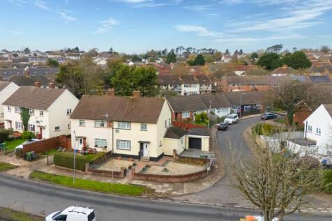 Call 02920 454555 to secure your viewing_21