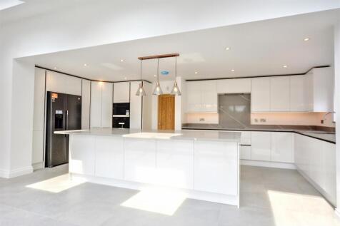 Open Kitchen Diner_4.jpeg