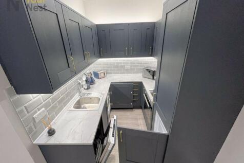Apartment 9, Centaur House, Great George Street, Leeds, LS1 3LA photo 4
