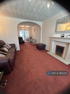 Barrington Avenue, Stockton-On-Tees, TS19 photo 4