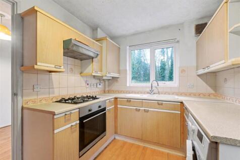 Kitchen_2.jpeg