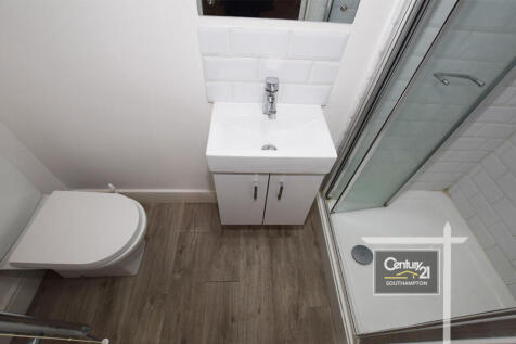 |Ref: R152840|, The Old Chambers, Southampton, SO15 2YL photo 5