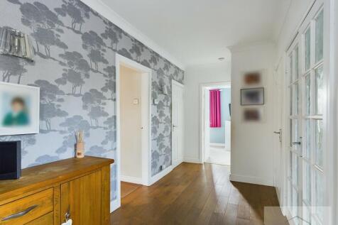 CAM01073G0-PR0137...