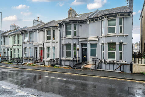 6-bed terraced on Upper Lewes Road, Brighton, East Sussex, BN2, £4,550/mo