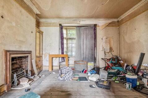 Marlborough Crescent, W4 - FOR SALE